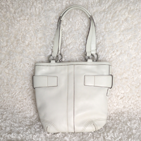 Coach White Leather Shoulder Bag with Silver Accents - Picture 3 of 13